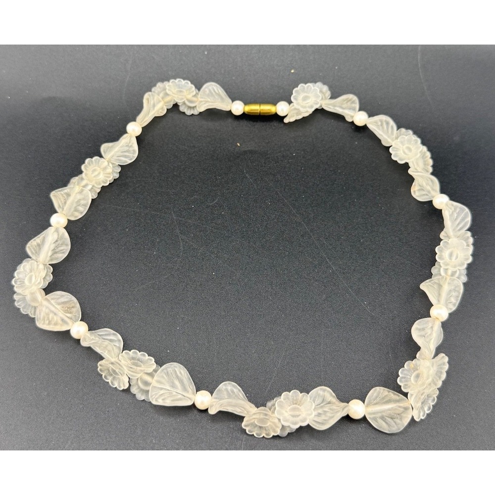 Vintage Estate Necklace Clear Frosted Acrylic Leaf Floral Faux Pearl 18"